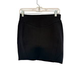 Lululemon Scuba High Rise Mini Skirt Black Size Medium NWOT Athleisure